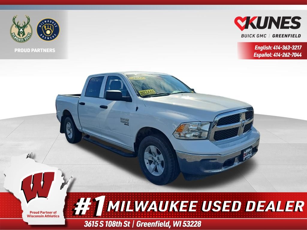Bright White 2022 RAM 1500 Classic SLT Crew Cab 4WD Pickup Truck Four-Wheel Drive 8-Speed Automatic