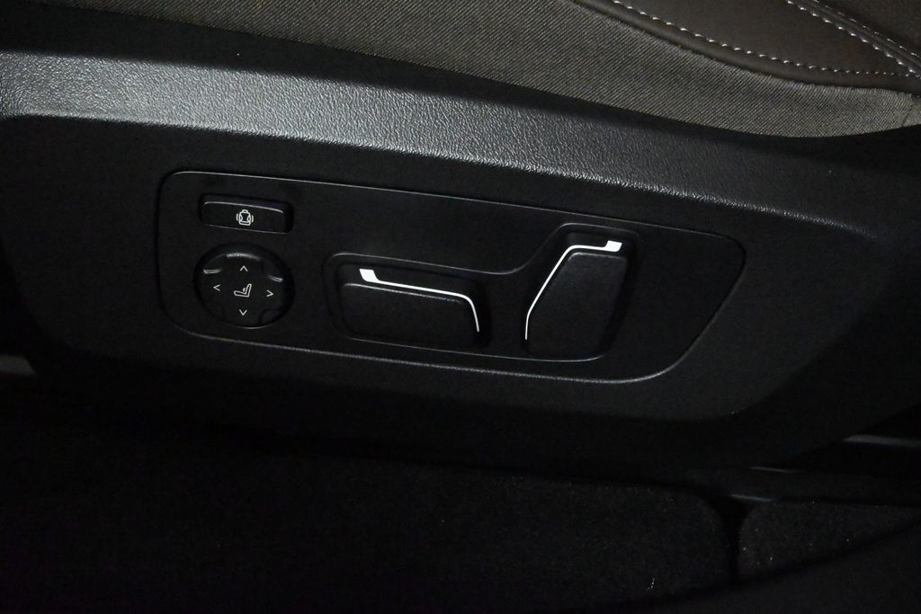 Thumbnail: 2026 BMW X3 - 27