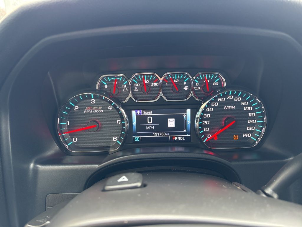 Used 2018 White Chevrolet LT image 18