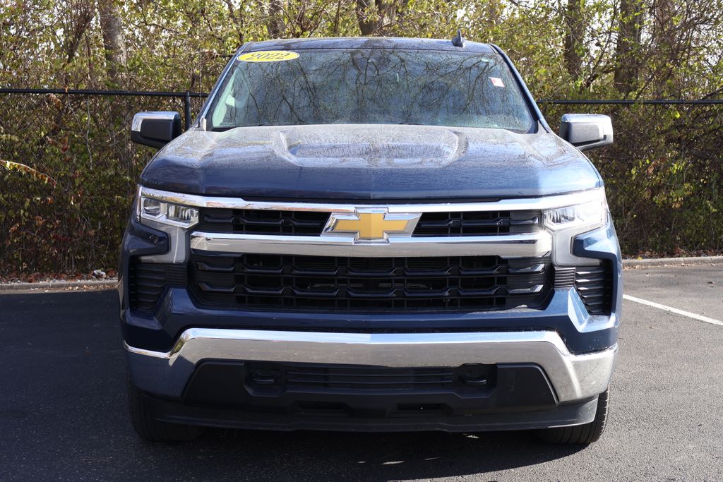 2022 Chevrolet Silverado 1500 LT 2