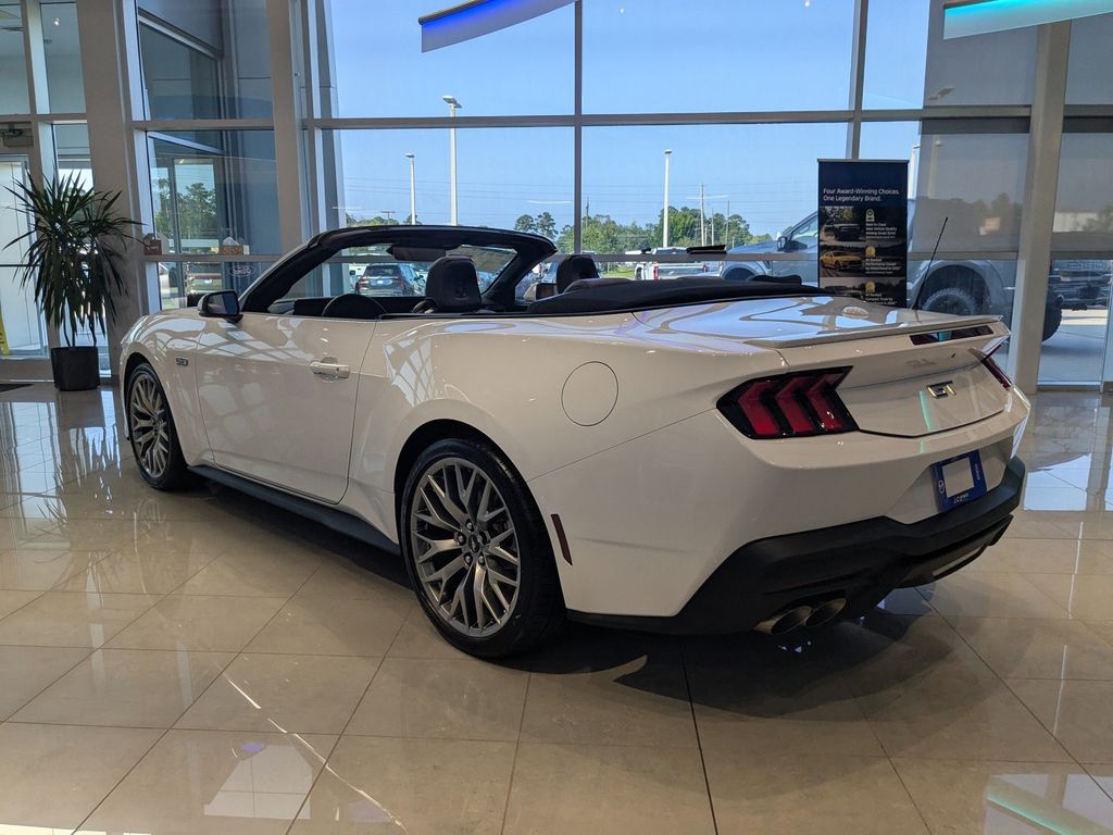 2025 Ford Mustang GT Premium