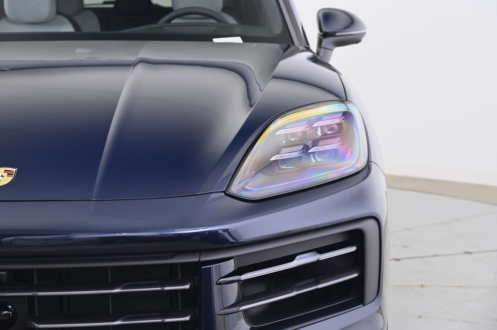 Thumbnail: 2026 Porsche Cayenne - 12