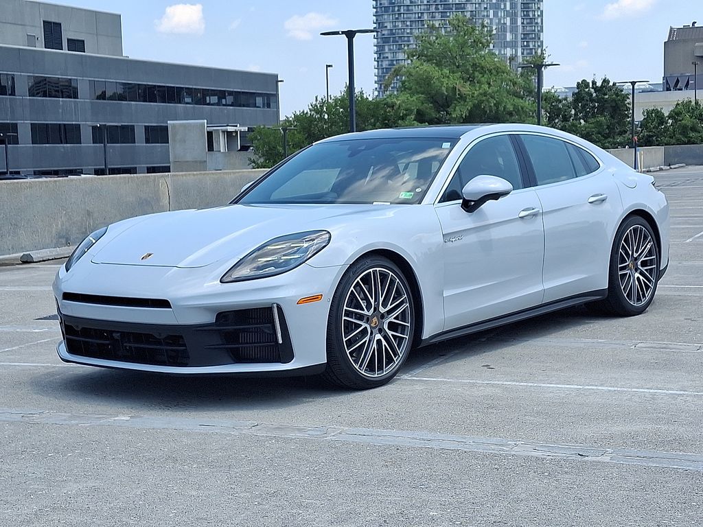 Thumbnail: 2025 Porsche Panamera - 1
