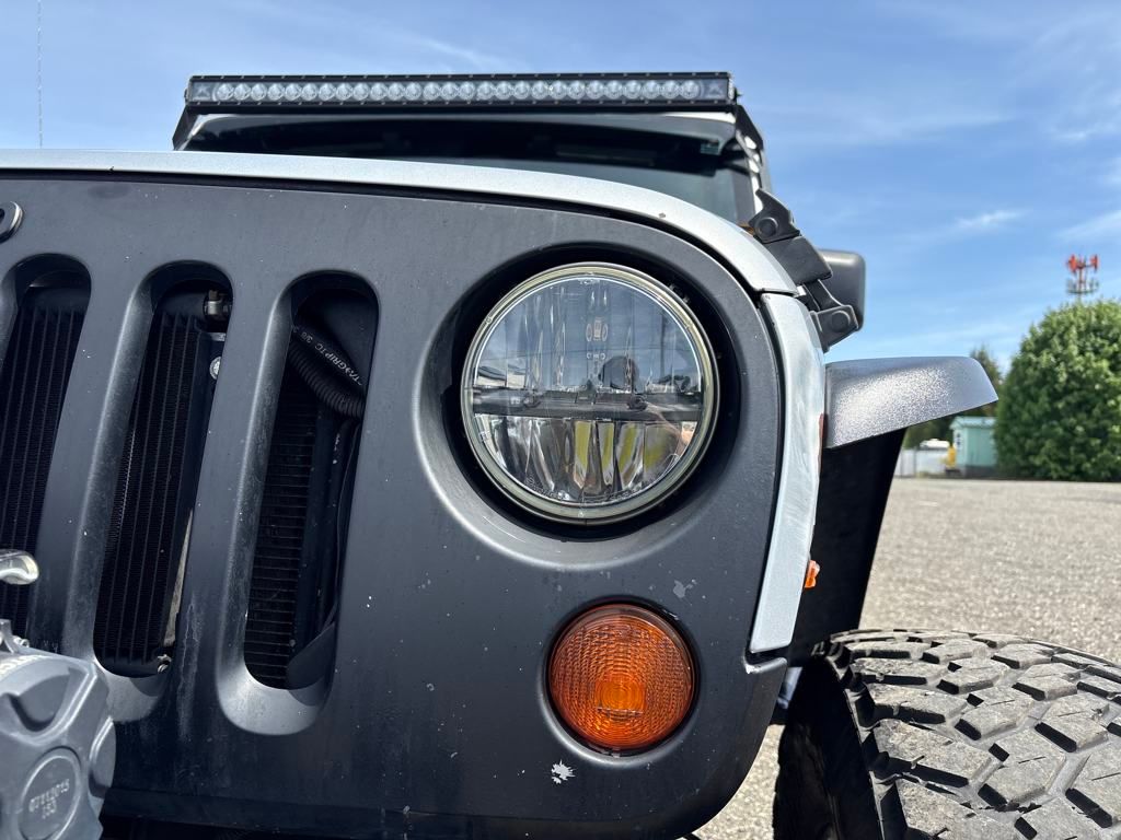2008 Bright Silver Metallic Clearcoat Jeep Wrangler Unlimited Rubicon 4X4 SUV