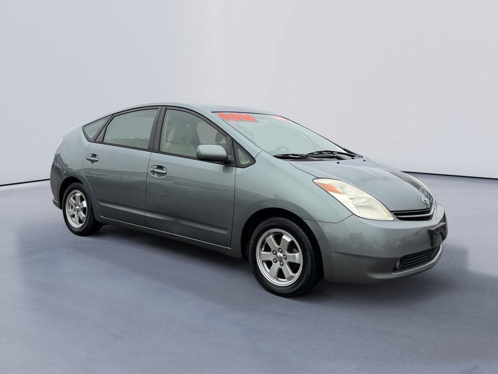 2005 Toyota Prius FWD