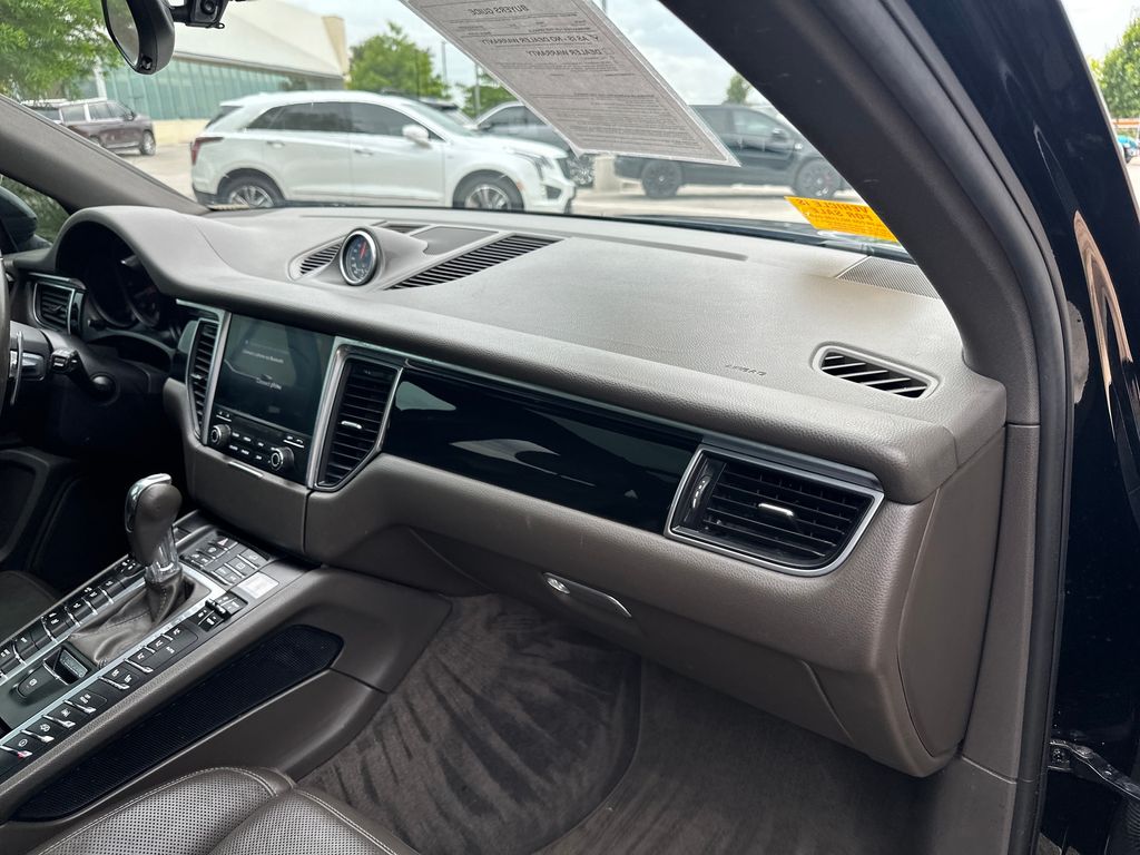 Used Car 2018 Porsche Macan  For Sale Under $25,000 In Austin, Texas