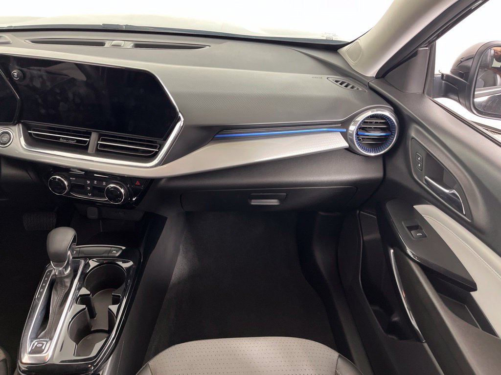 Thumbnail: 2025 Chevrolet Trax - 19