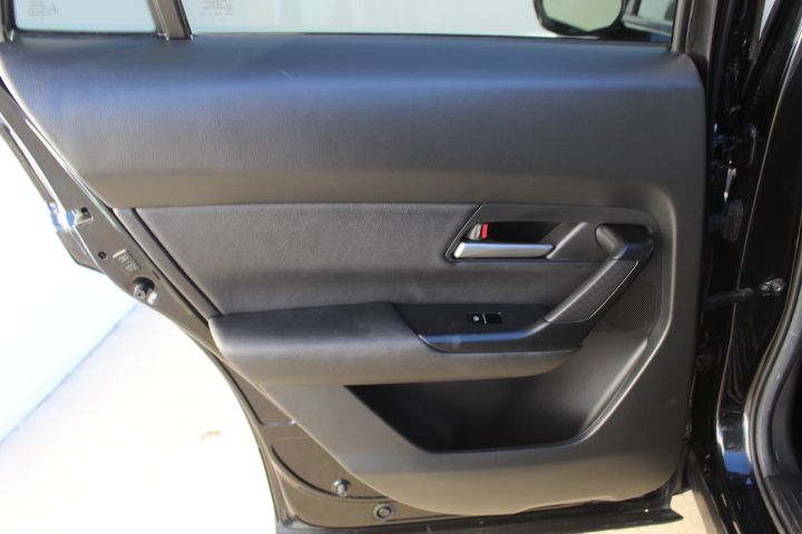 Used Car 2024 Mazda Cx-50  2.5 S Preferred Package For Sale Under $25,000 In Georgetown, Texas