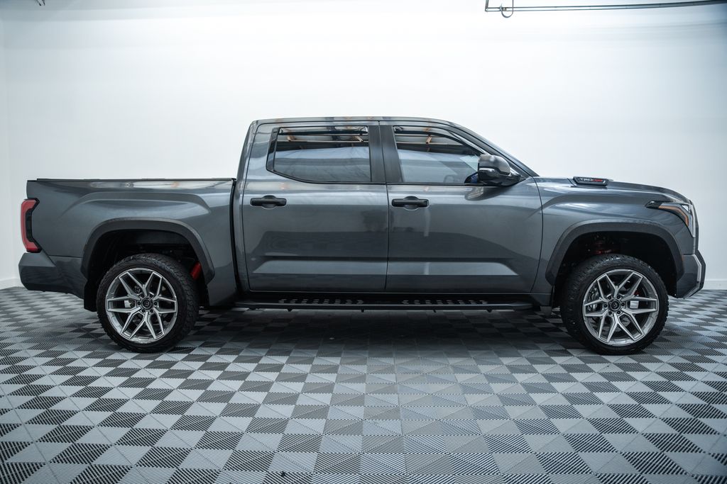 ToyotaTundra Hybrid4