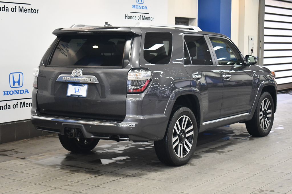 Thumbnail: 2019 Toyota 4Runner - 5
