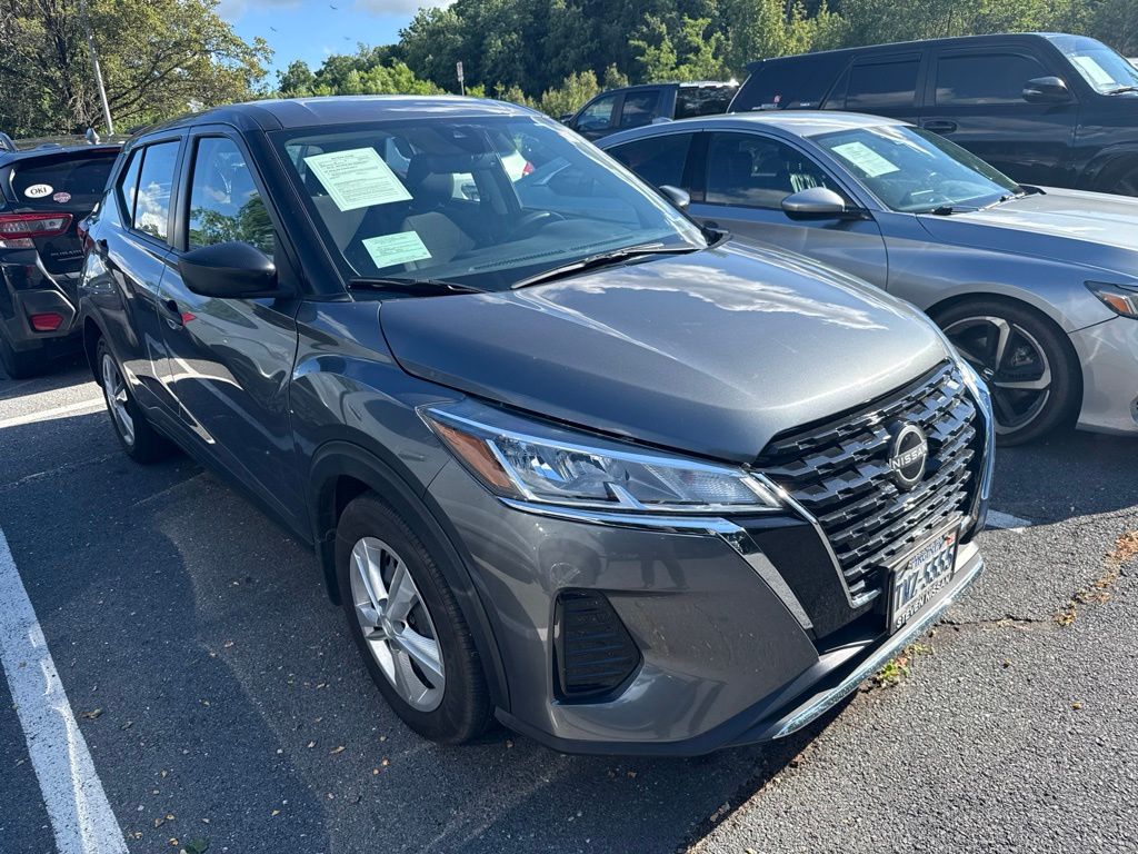 2024 Nissan Kicks S FWD