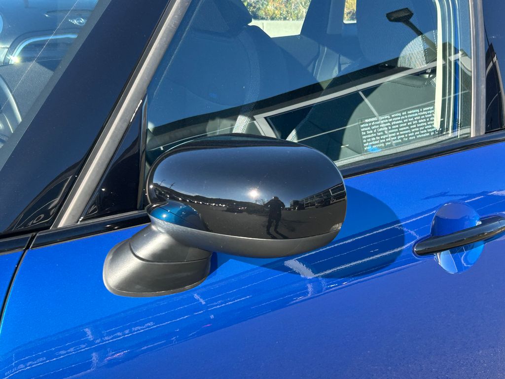 Thumbnail: 2025 MINI Cooper - 10