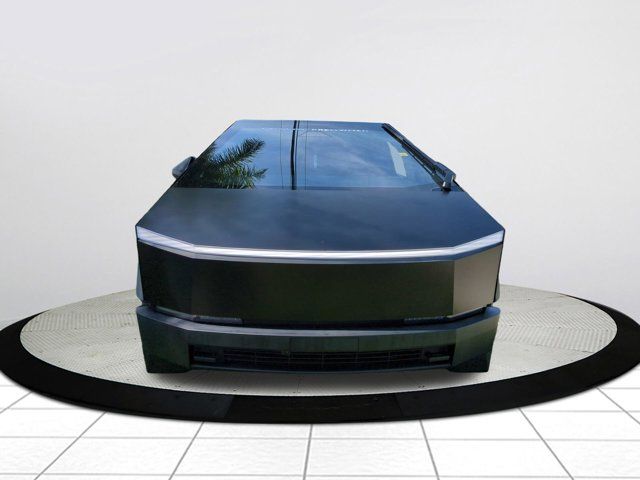 Used 2024  Tesla Base image 8