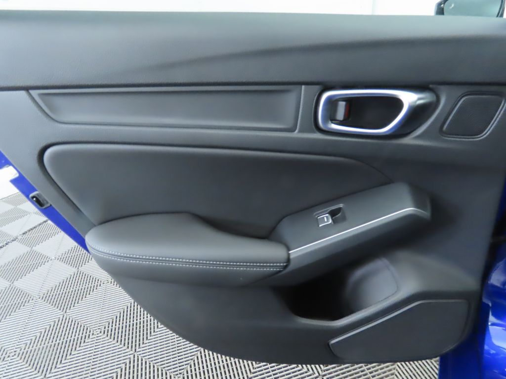 Thumbnail: 2025 Acura Integra - 28