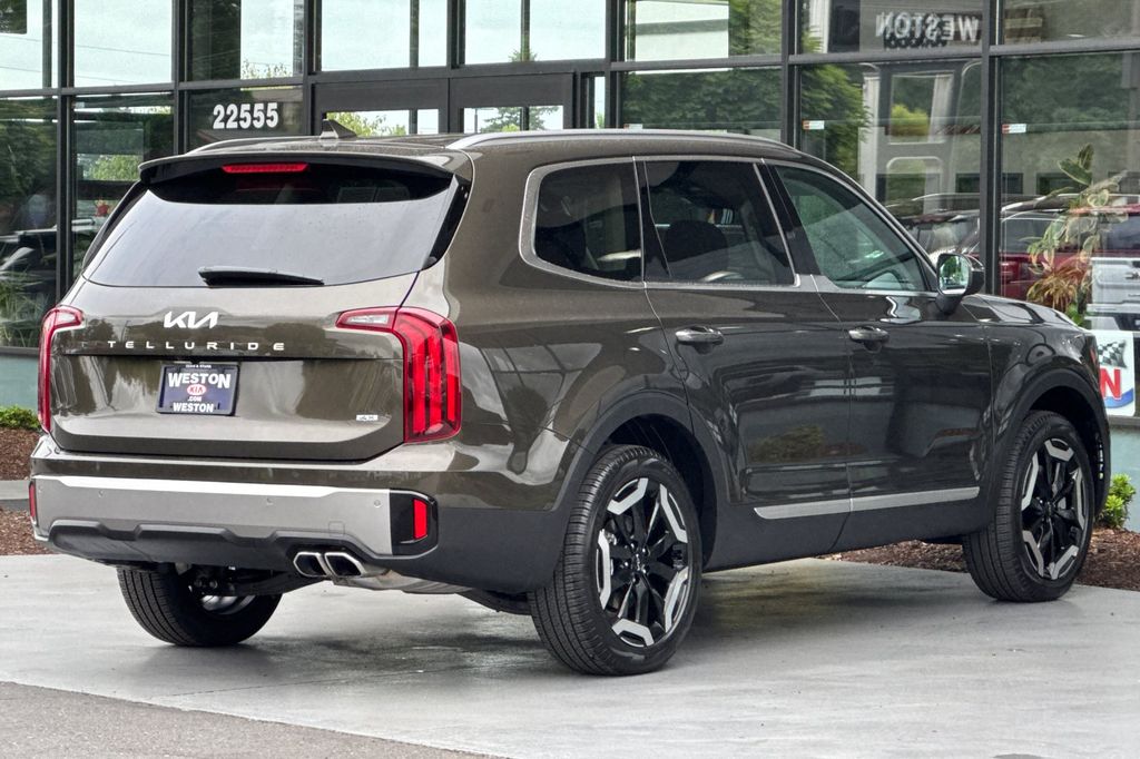 used 2025 Kia Telluride car, priced at $36,937