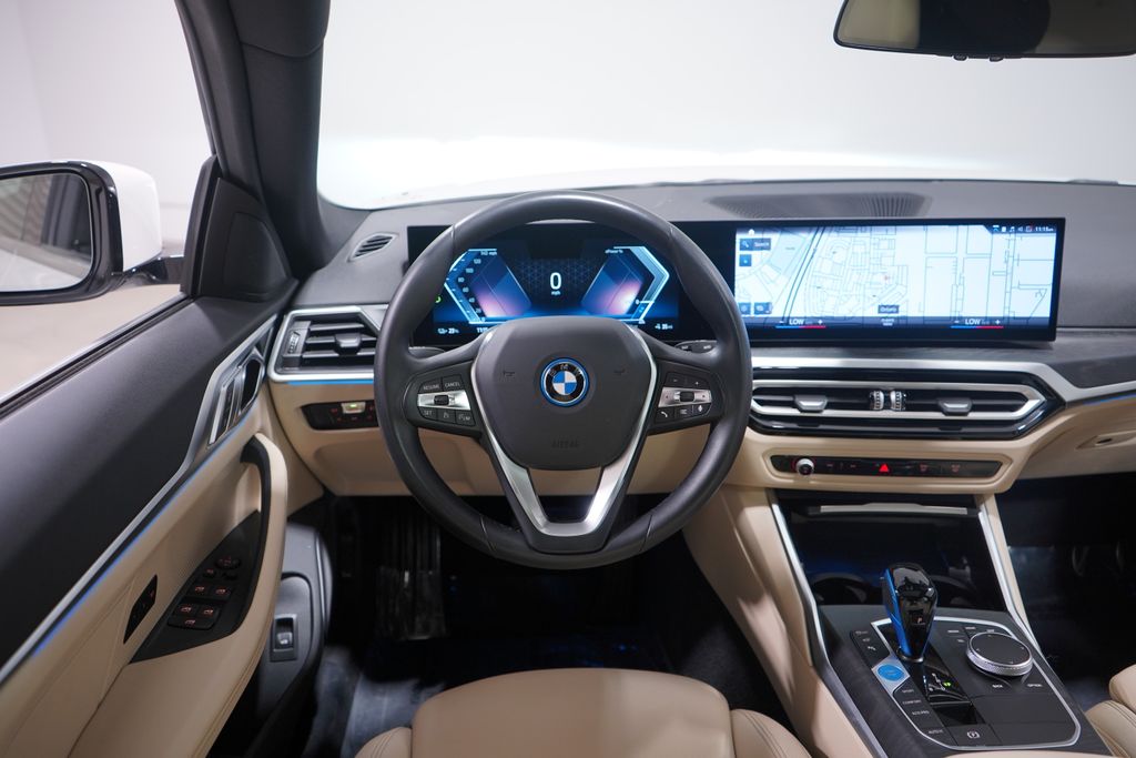 Thumbnail: 2023 BMW i4 - 11