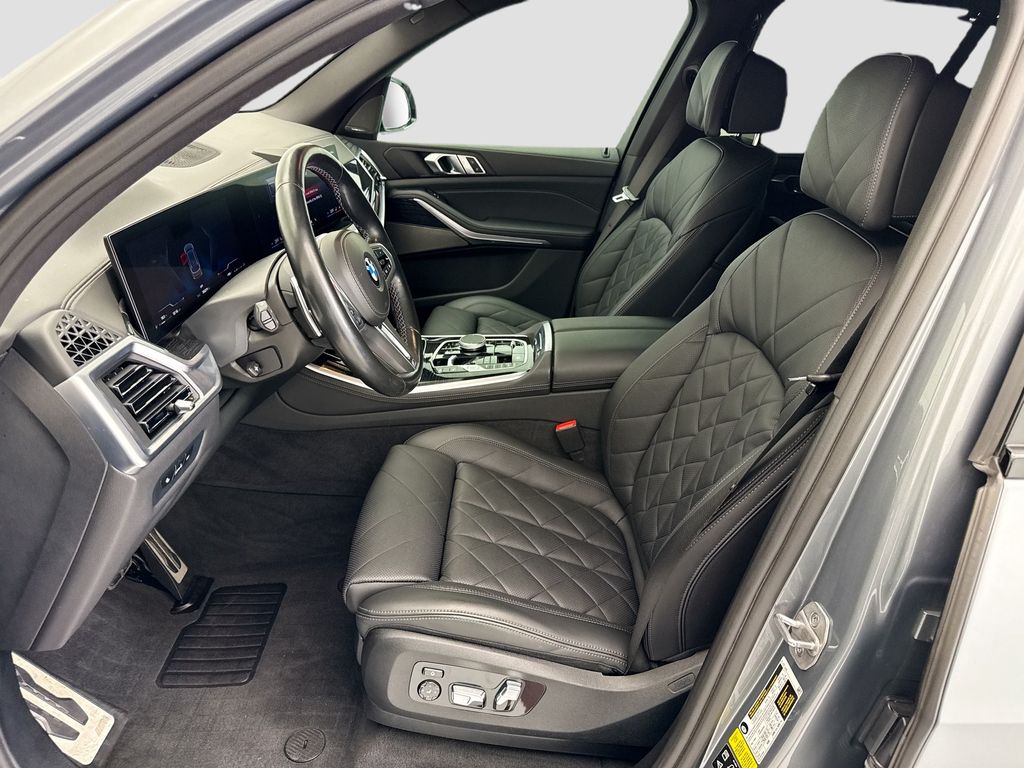 Thumbnail: 2024 BMW X5 - 18
