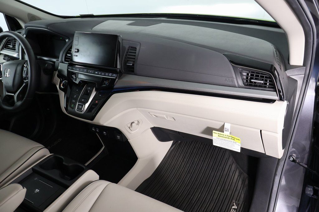 Thumbnail: 2025 Honda Odyssey - 9