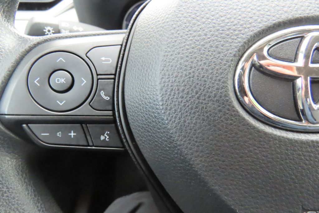 Thumbnail: 2024 Toyota RAV4 - 11