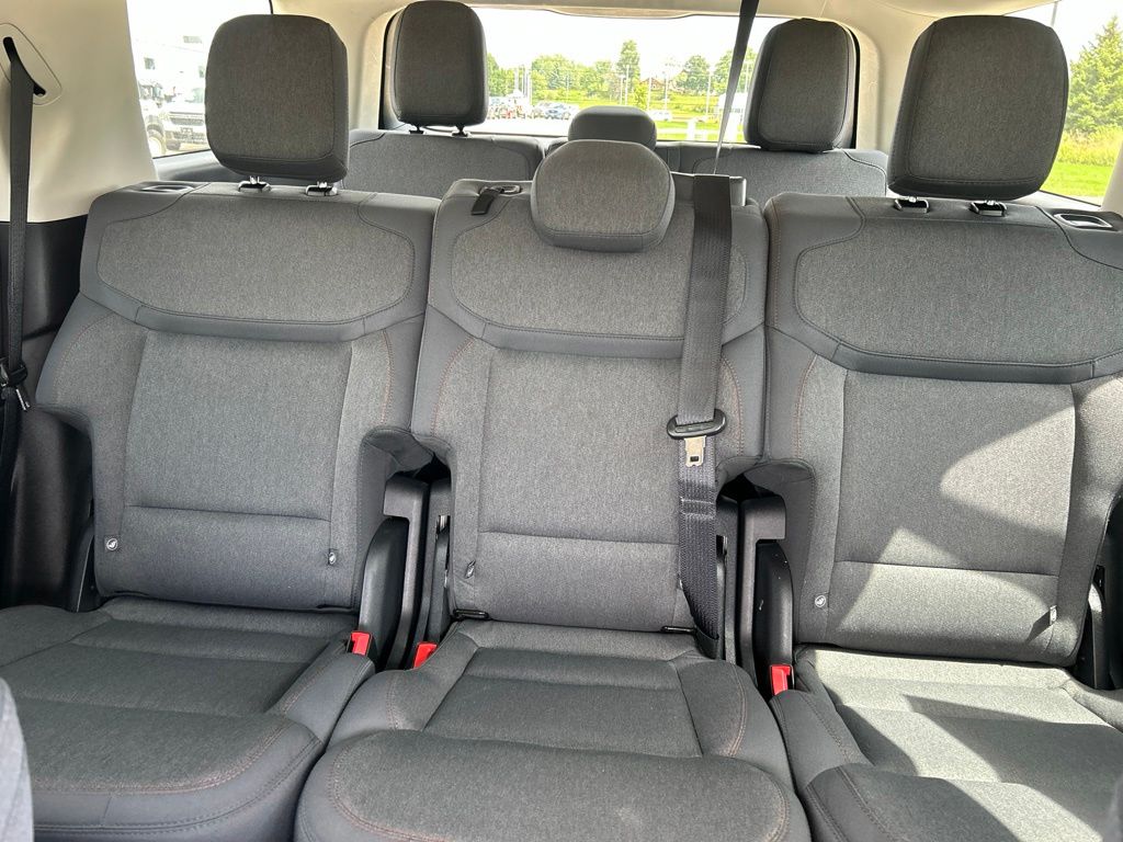 Used 2025 Ford Expedition SUV