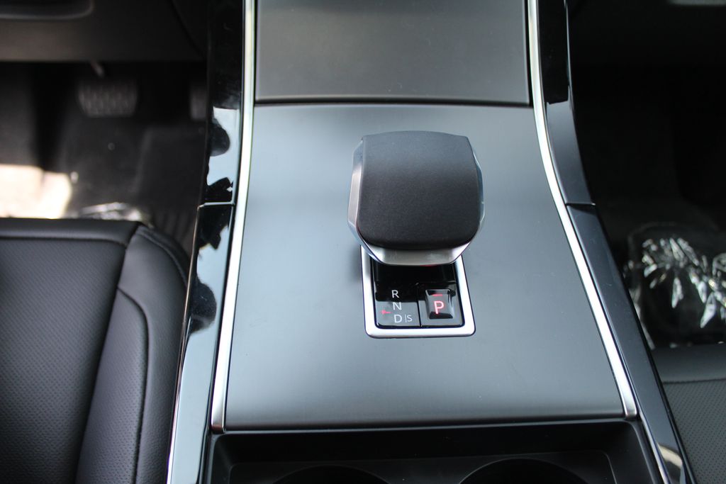 New 2026 White Land Rover S image 31