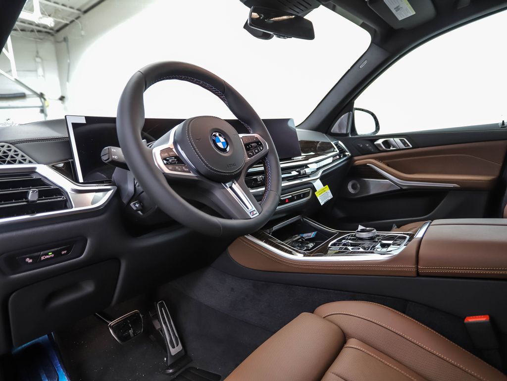 Thumbnail: 2026 BMW X5 - 10