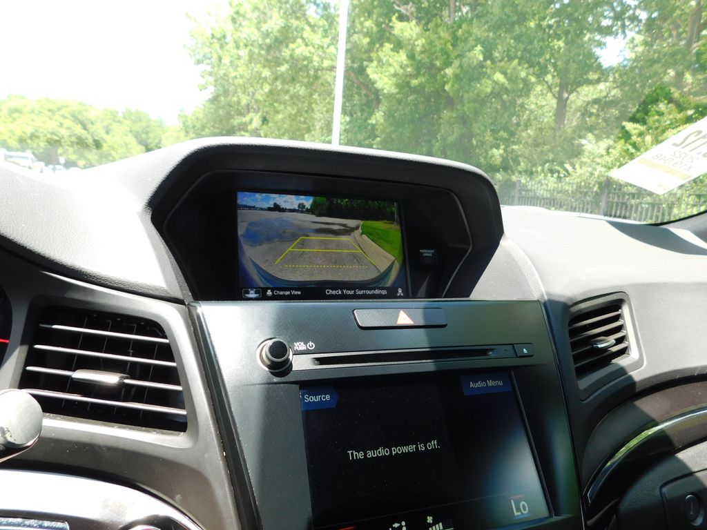 2022 Acura ILX Premium 11