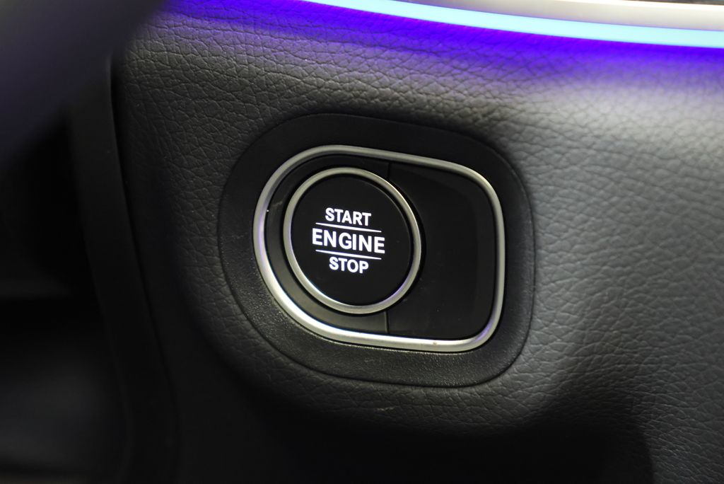 Thumbnail: 2026 Mercedes-Benz GLE - 24