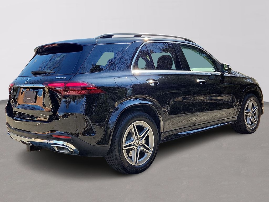 Thumbnail: 2026 Mercedes-Benz GLE - 4