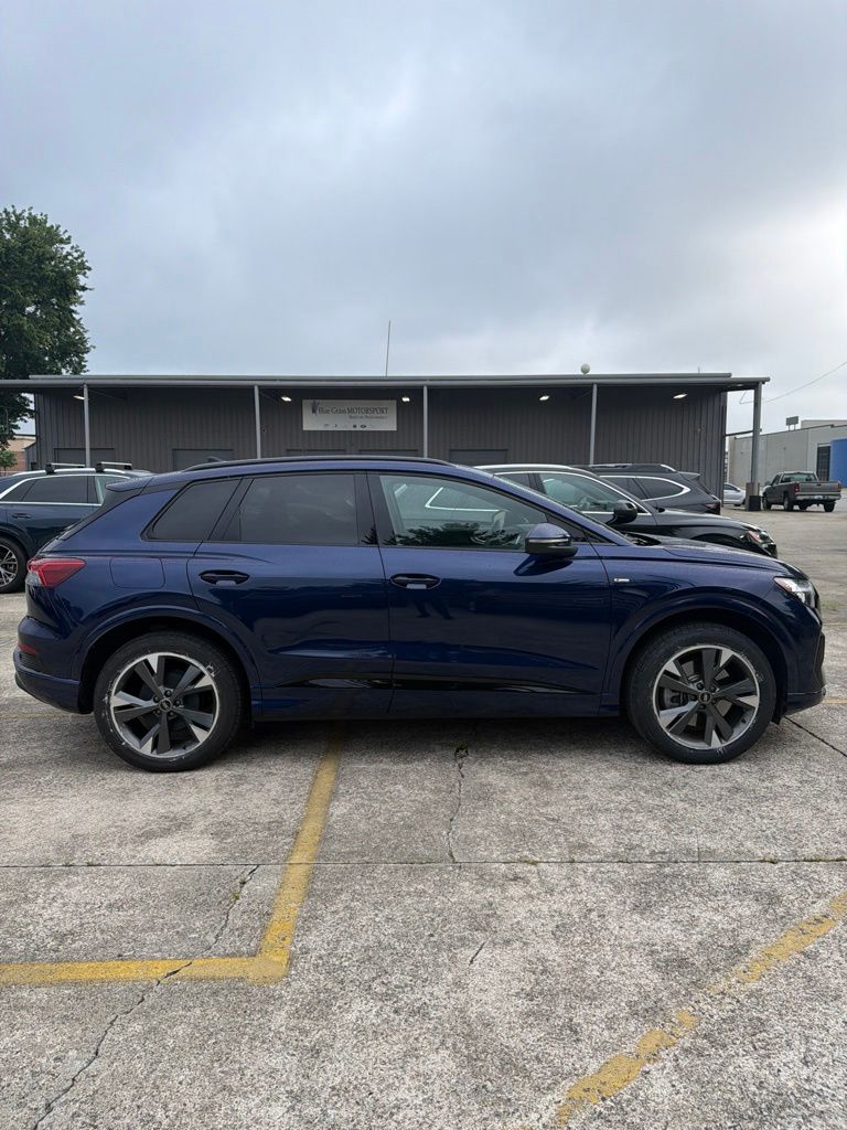 Used 2023 Blue Audi Premium image 4