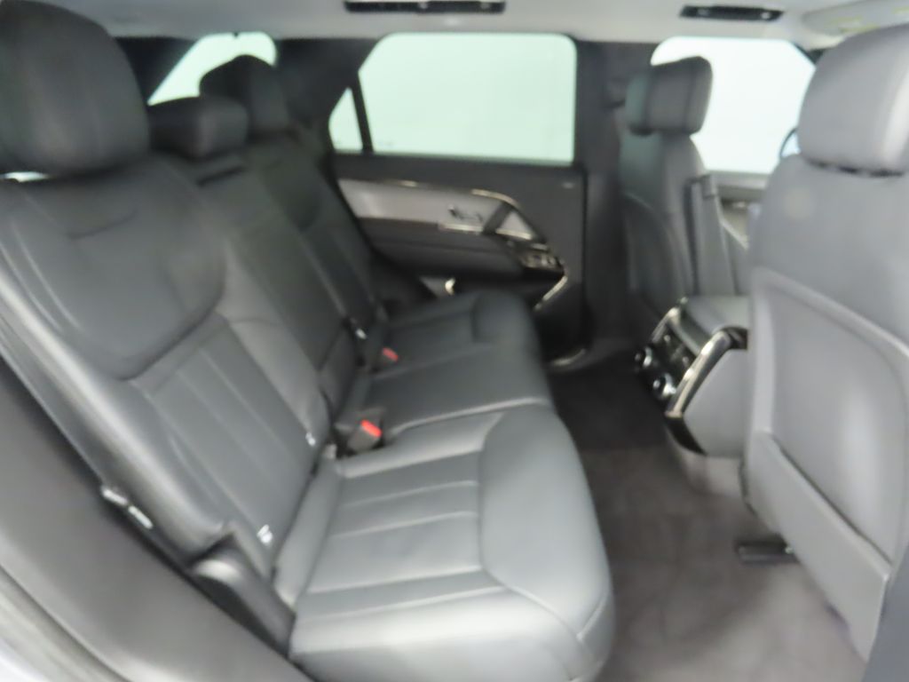 Thumbnail: 2023 Land Rover Range Rover Sport - 23