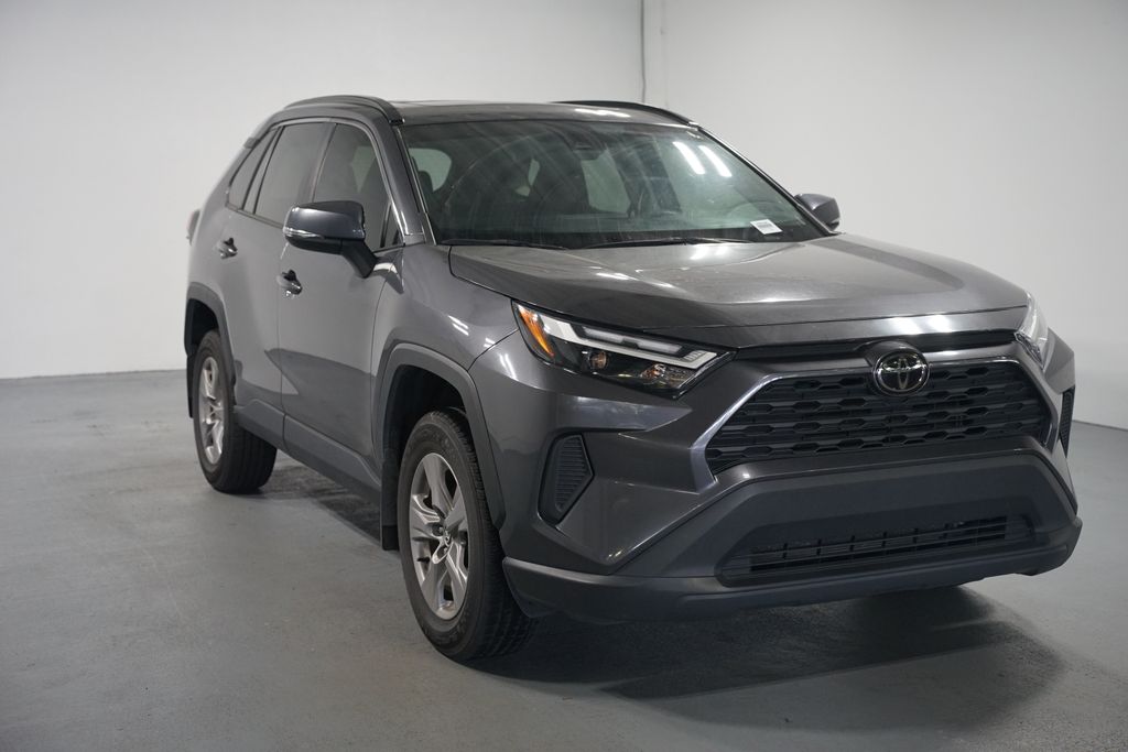 Thumbnail: 2024 Toyota RAV4 - 3