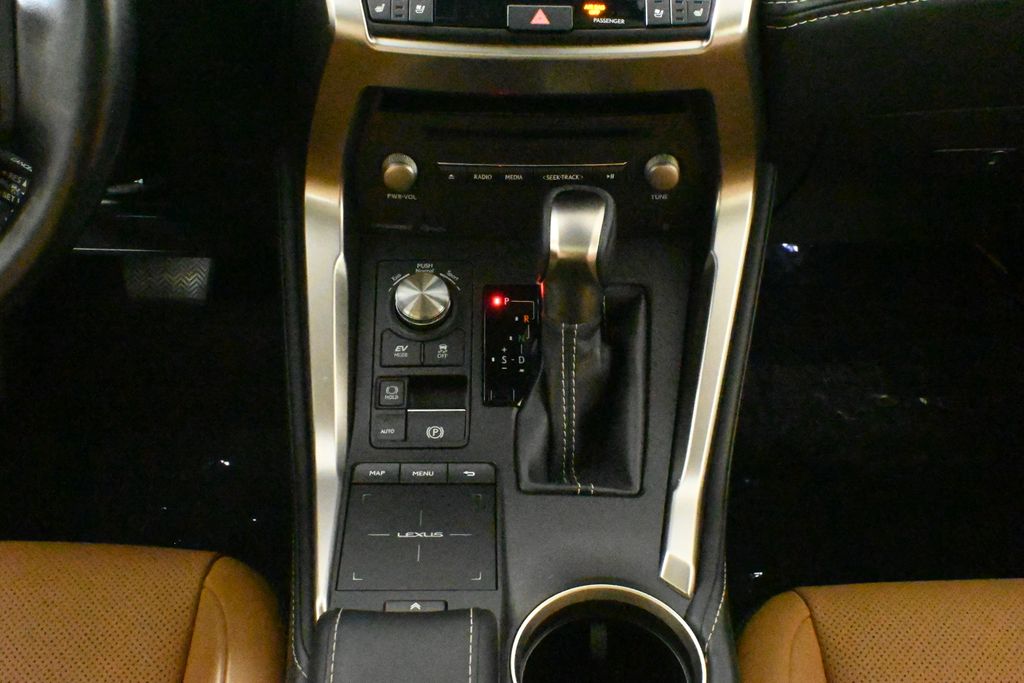 2020 Lexus NX Hybrid 300h 26