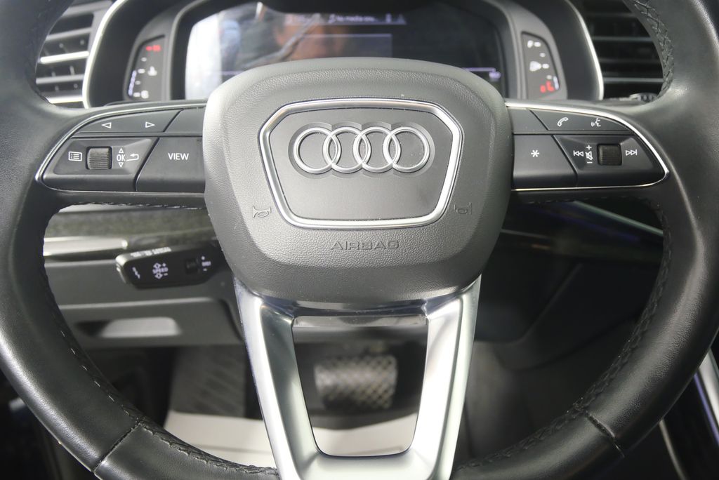 Thumbnail: 2023 Audi Q7 - 20