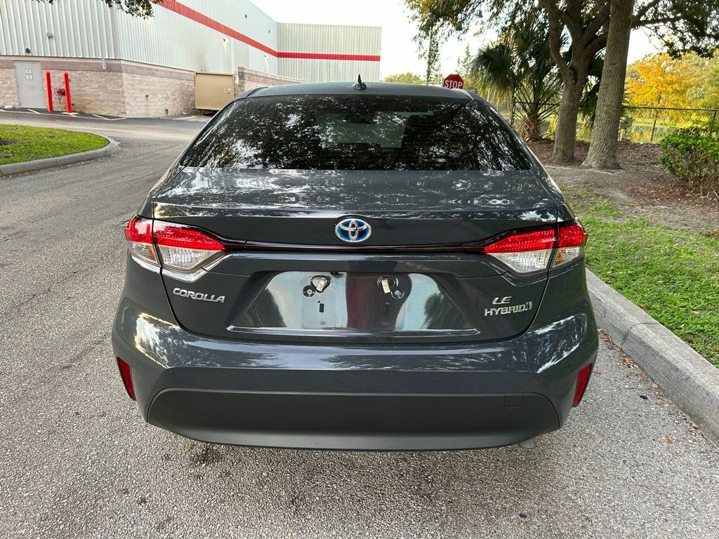 Thumbnail: 2023 Toyota Corolla - 4