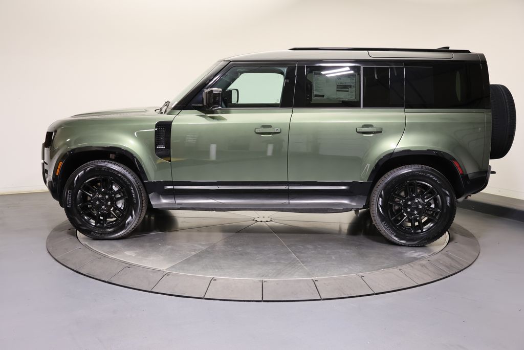 Thumbnail: 2026 Land Rover Defender - 2