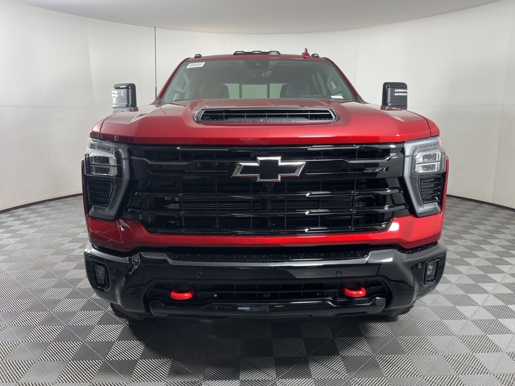 2025 Chevrolet Silverado 2500 LTZ 7