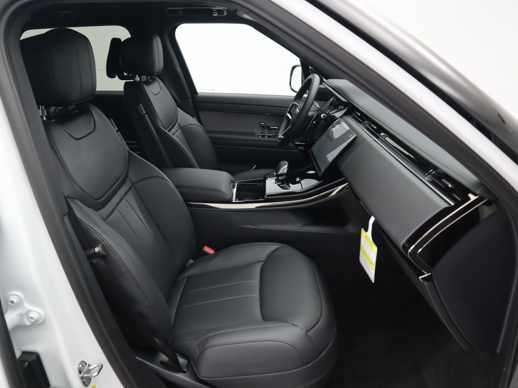 2025 Land Rover Range Rover Sport Dynamic 22