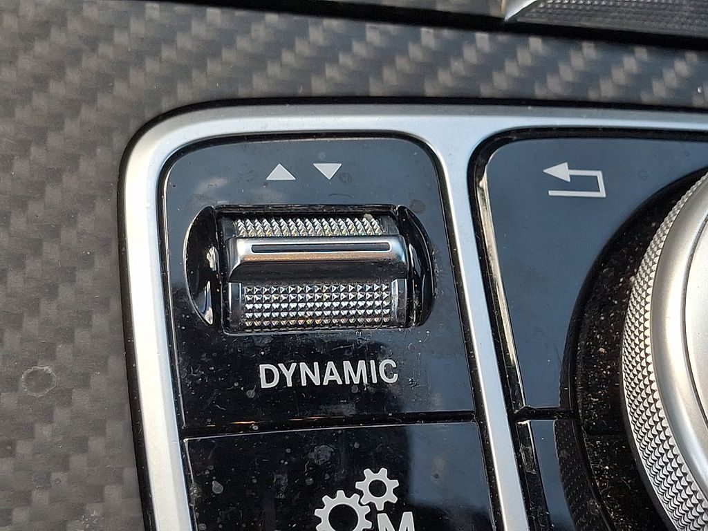 Thumbnail: 2021 Mercedes-Benz G-Class - 28