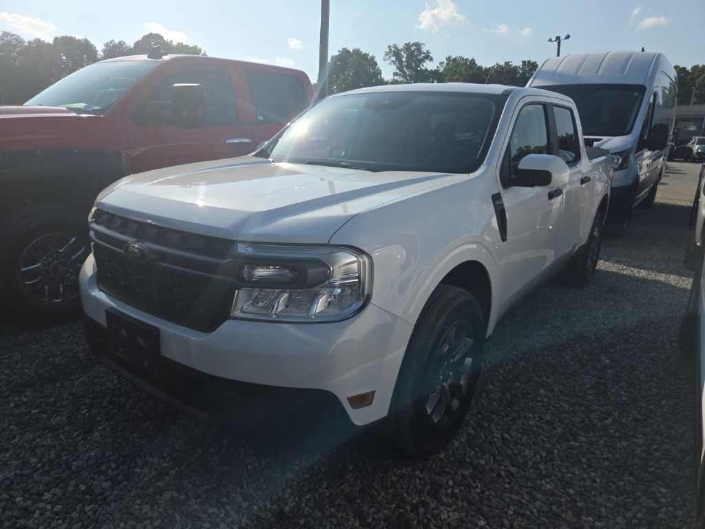 2023 Ford Maverick XLT AWD's photo