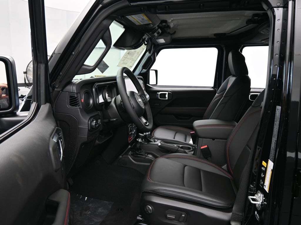 New 2026 Black Clearcoat Jeep Rubicon image 11