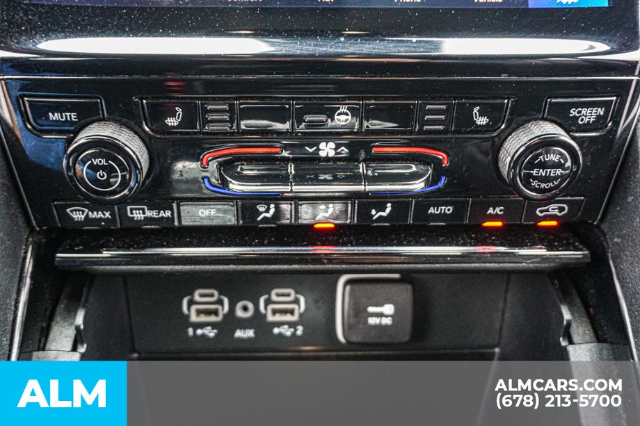 Used 2023 Black Jeep Limited image 38