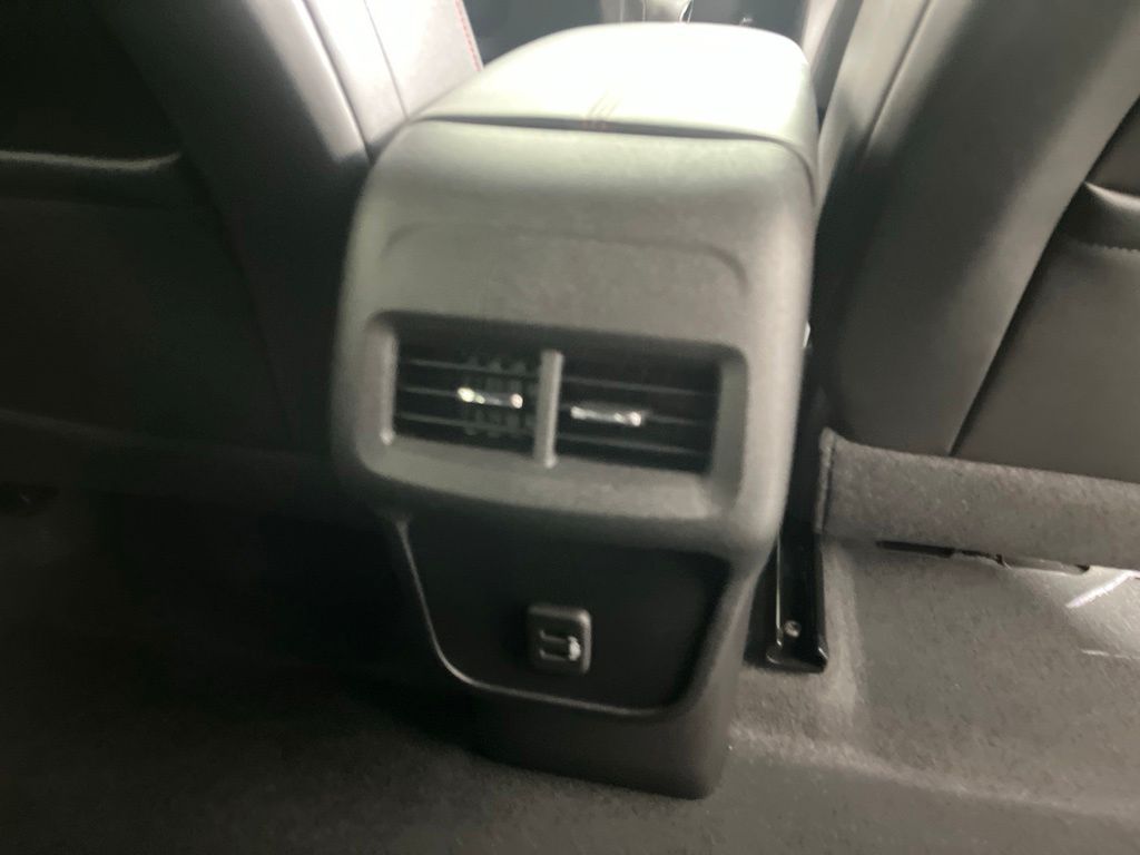 Thumbnail: 2024 Chevrolet Equinox - 7