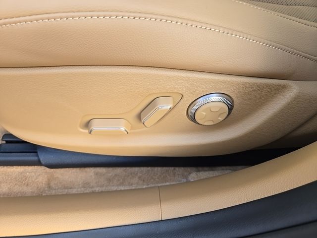 2025 Genesis G80 2.5T 17