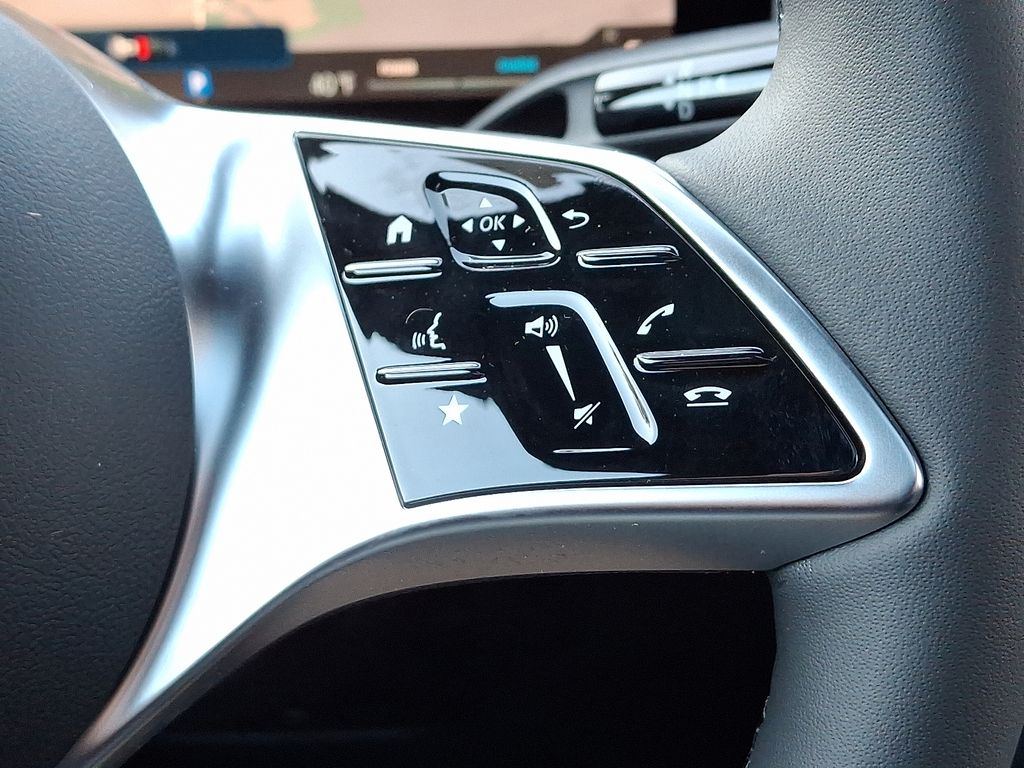 Thumbnail: 2026 Mercedes-Benz GLC - 16