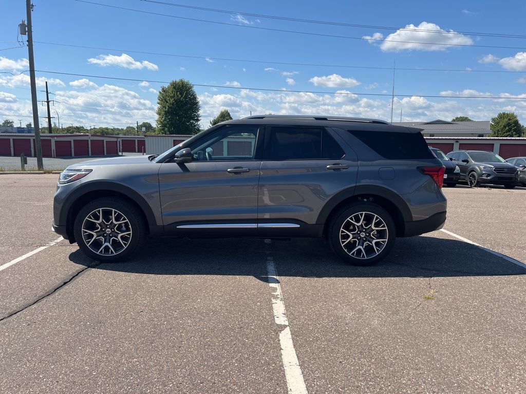 2025 Ford Explorer