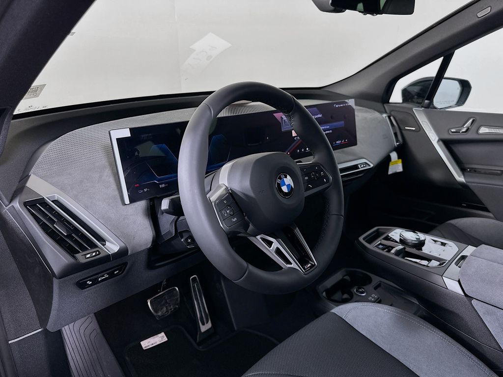 Thumbnail: 2026 BMW iX - 9