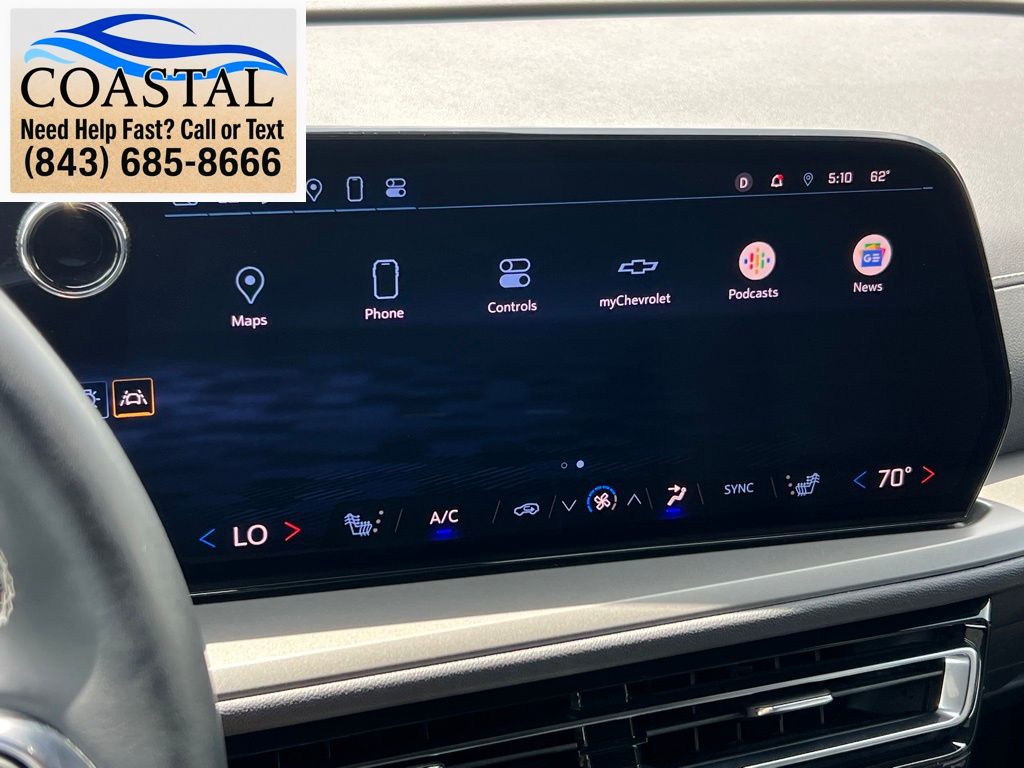 2025 Chevrolet Traverse LT White at Bob Mills Chevrolet