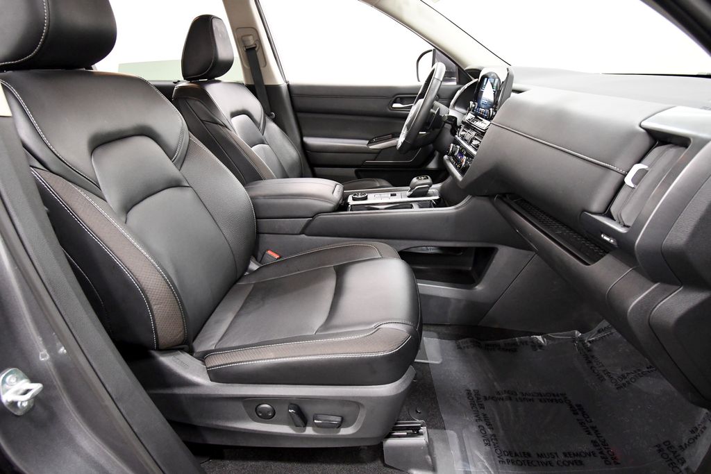 Used 2023 Nissan Pathfinder SUV