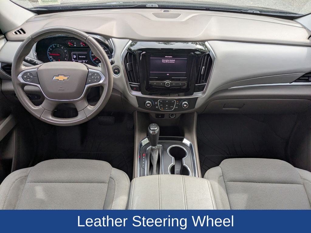 2020 Chevrolet Traverse FWD LT Cloth